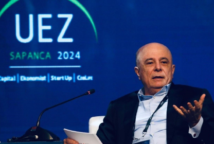 Mehmet Tütüncü, Uludağ Ekonomi Zirvesi 2024'e Konuşmacı Olarak Katıldı