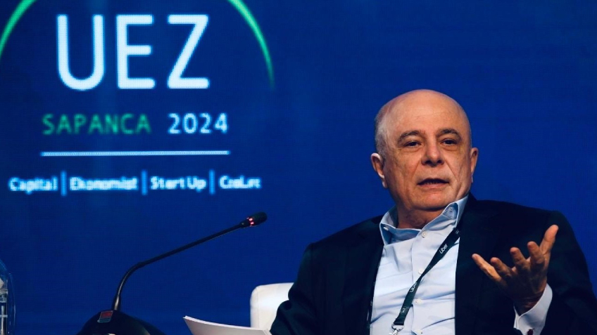 Mehmet Tütüncü, Uludağ Ekonomi Zirvesi 2024'e Konuşmacı Olarak Katıldı