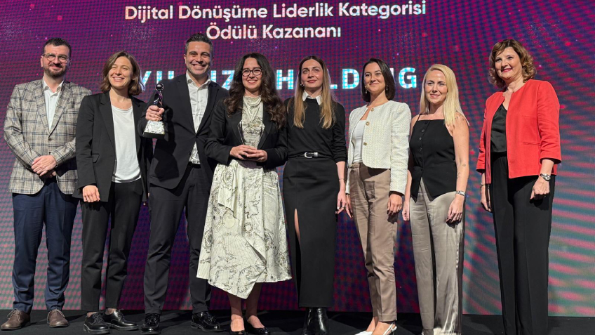 İnsana Değer Ödülleri'nden Yıldız Holding'e "Dijital Dönüşüme Liderlik" Ödülü