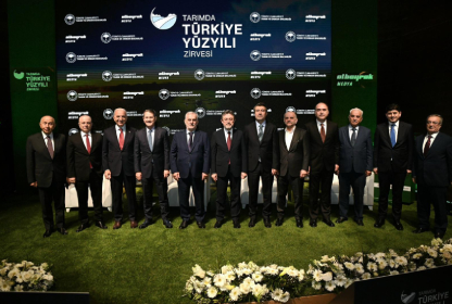 Mehmet Tütüncü, Tarımda Türkiye Yüzyılı Zirvesi'nin Açılış Konuşmasını Gerçekleştirdi