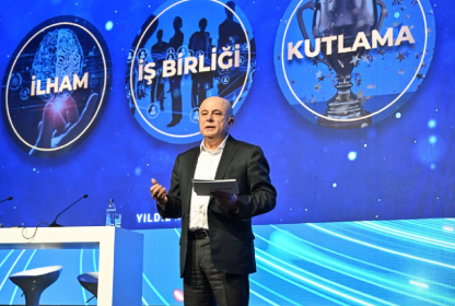 Mehmet Tütüncü, Nasıl Bir Ekonomi’nin düzenlediği “Dönüşen Liderlik Zirvesi'ne Katıldı